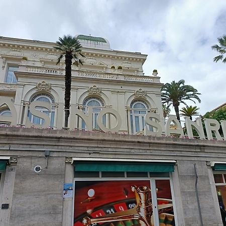 Casa Francesca Con Parcheggio Gratuito Daire Sanremo Dış mekan fotoğraf