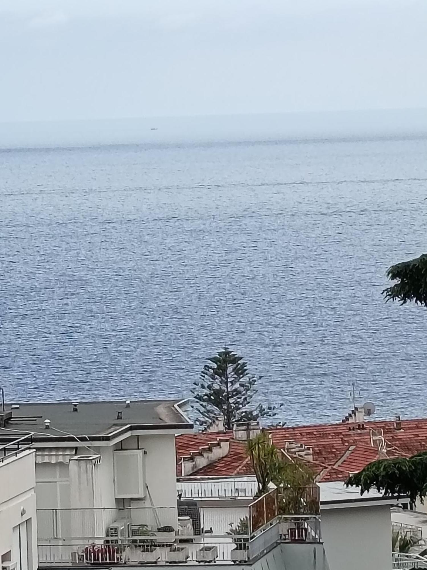 Casa Francesca Con Parcheggio Gratuito Daire Sanremo Dış mekan fotoğraf